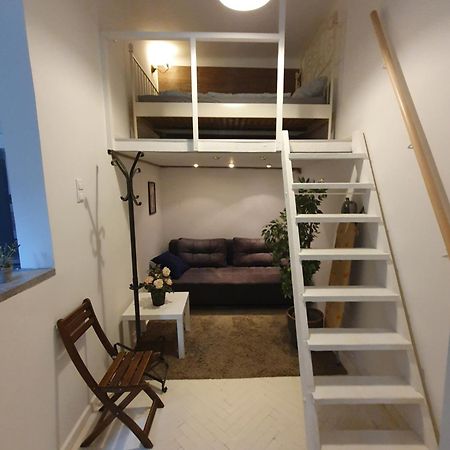Cozy Studio With Air Condition Freshly Renovated 布达佩斯 外观 照片