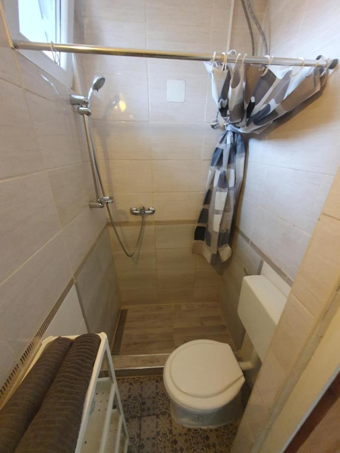 Cozy Studio With Air Condition Freshly Renovated 布达佩斯 外观 照片